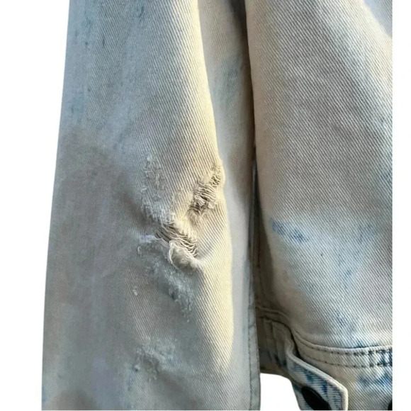 Free People Acid Wash Distressed Cropped Denim Jacket Women's Size 6 - Picture 8 of 10